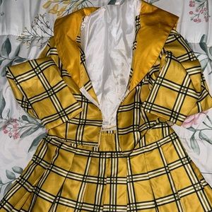 Clueless yellow outfit costume